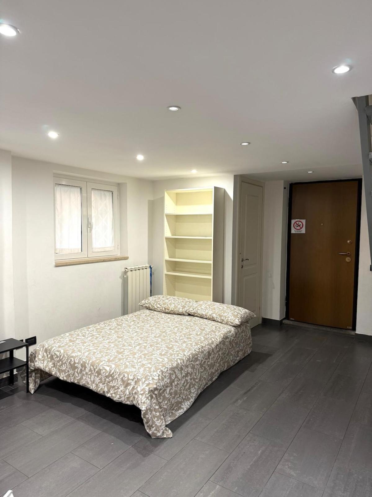 Loft In Old Town Near Termini Station And Rome