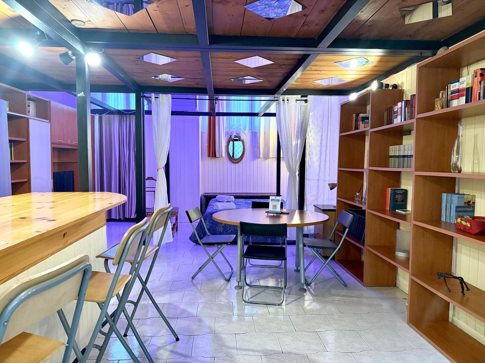 L'atelier - Mostra Sospesa Appartamento Roma
