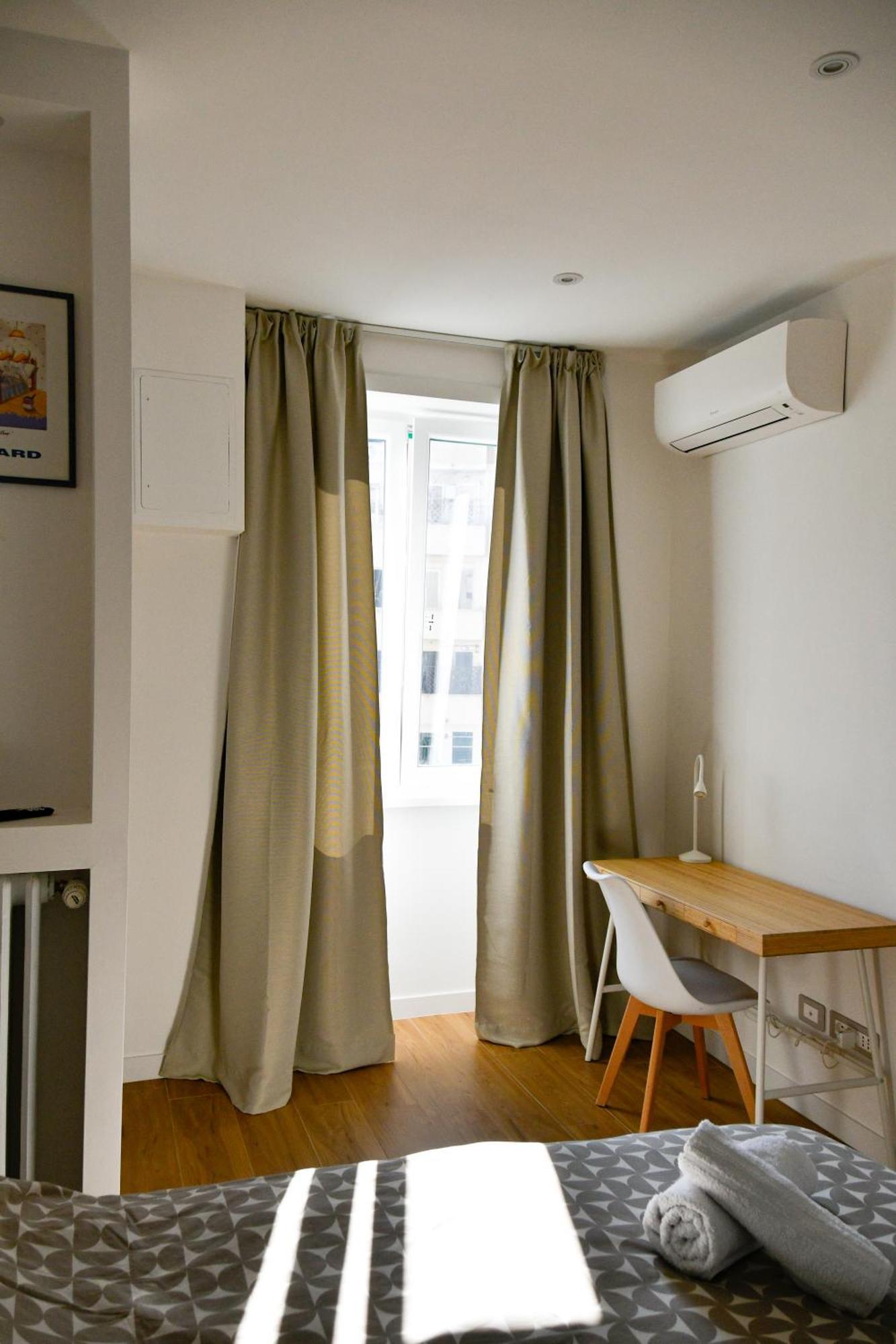 Dima Cute Flat In Apartment *