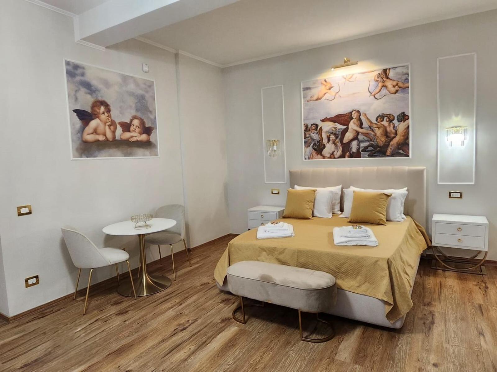 Golden Palace Luxury Guest house