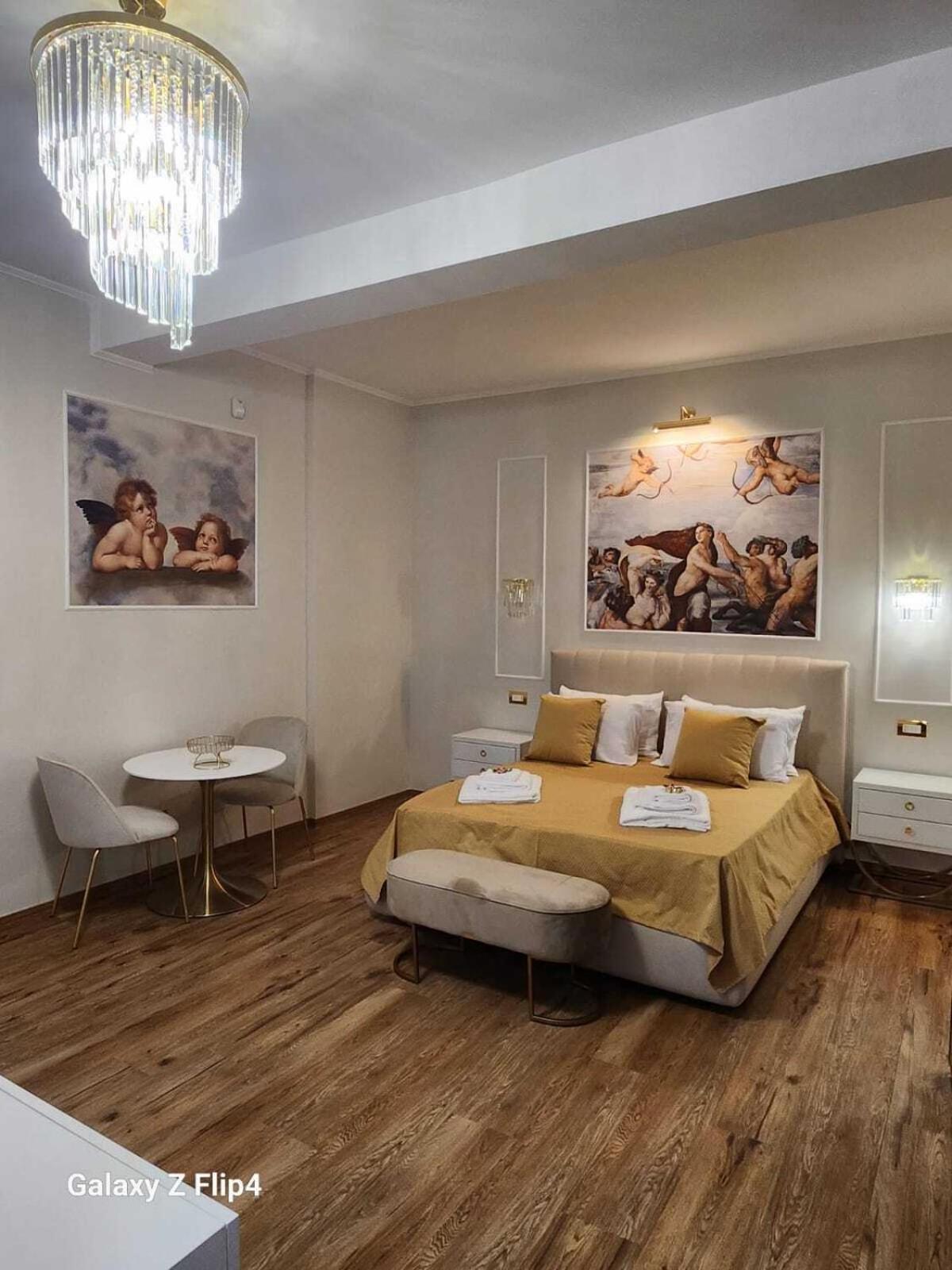 Golden Palace Luxury Guest house *