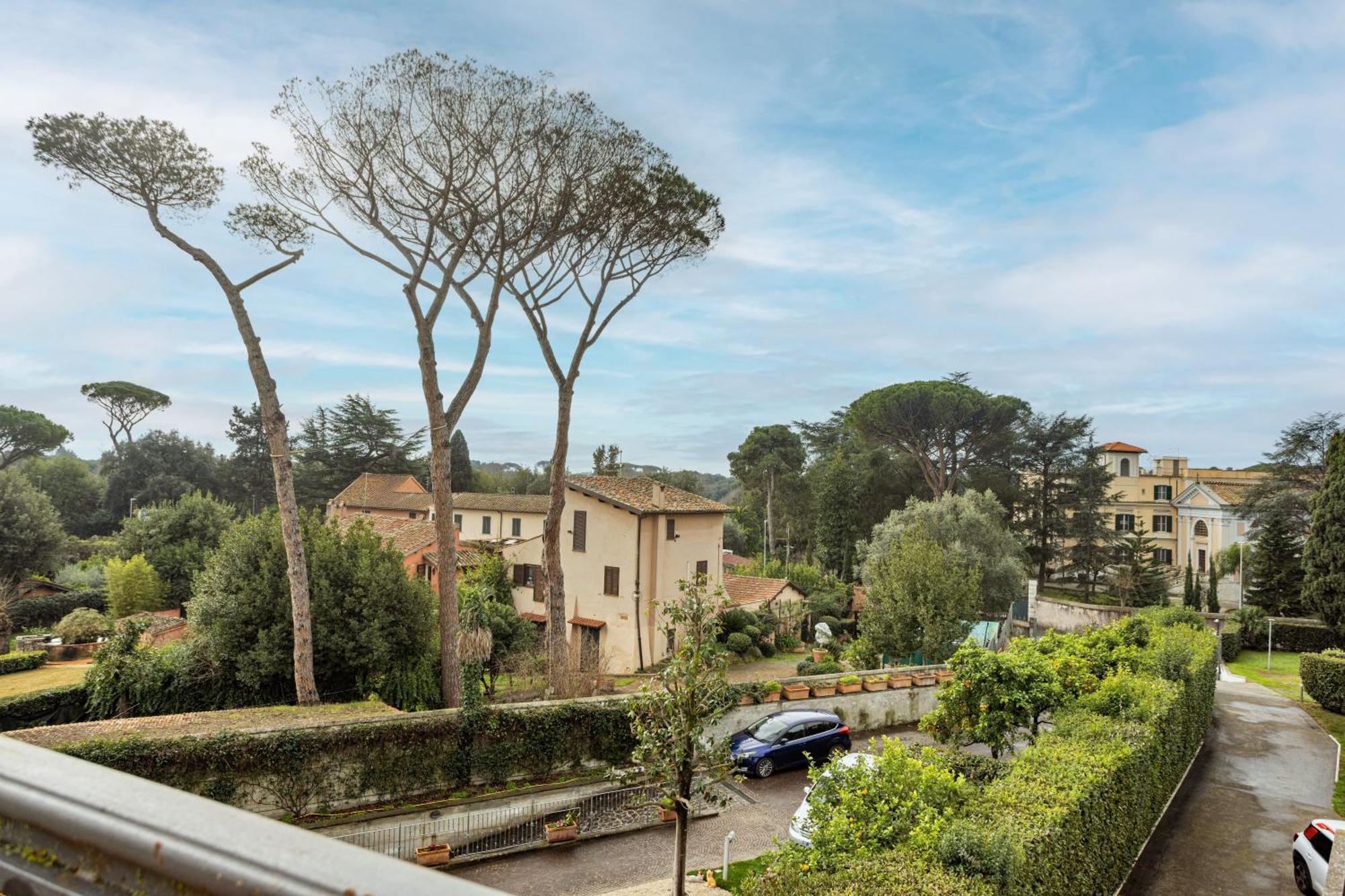 The Poolside House - New 2 Bedroom With Terrace Rome