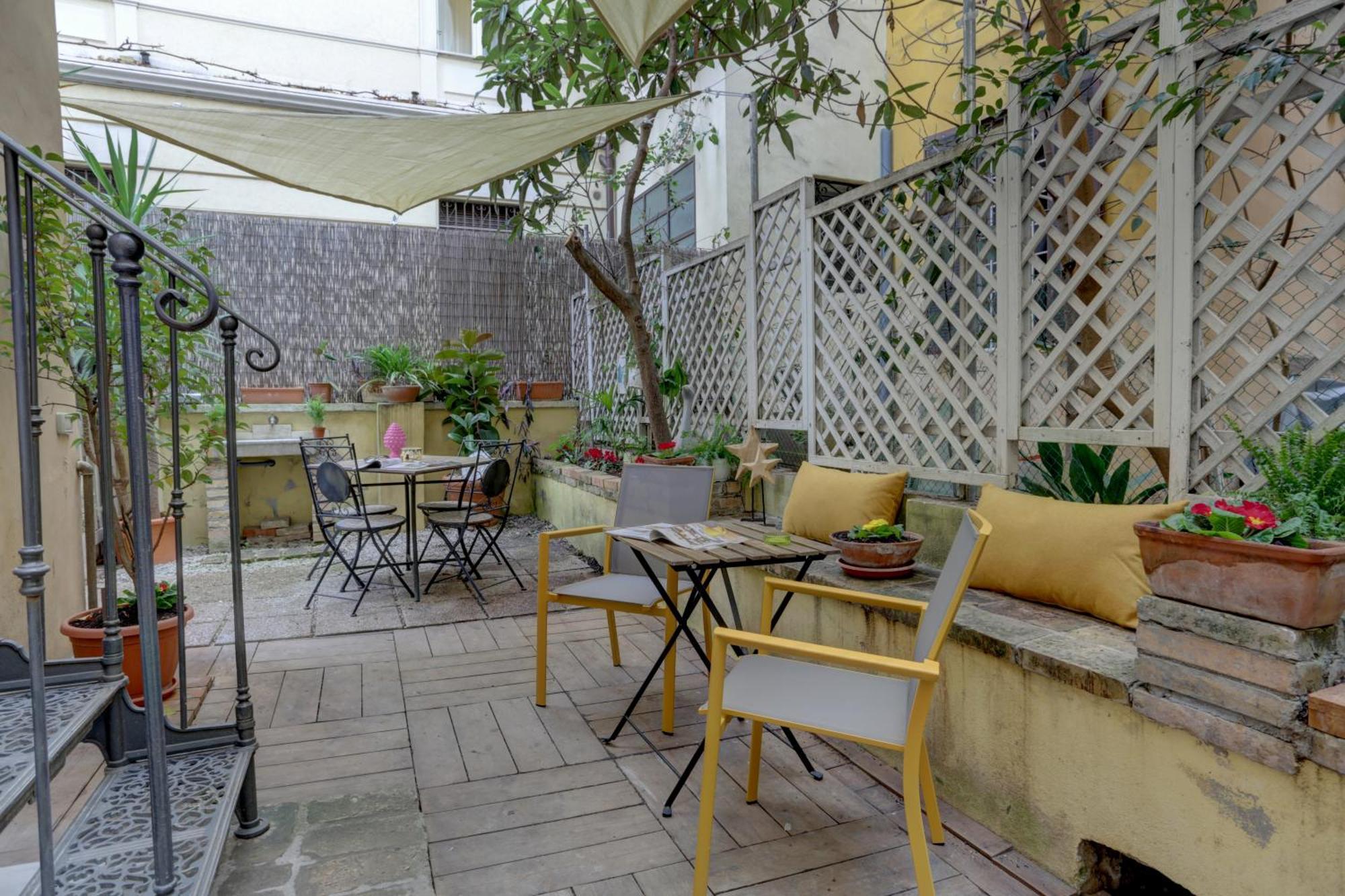 Apartment Colosseo Secret Garden - And *