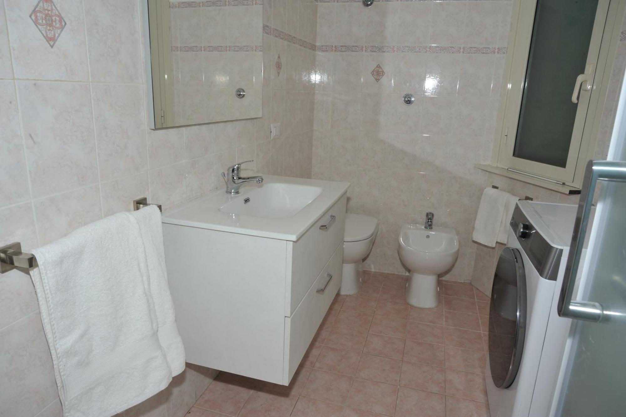 Francis House Apartment