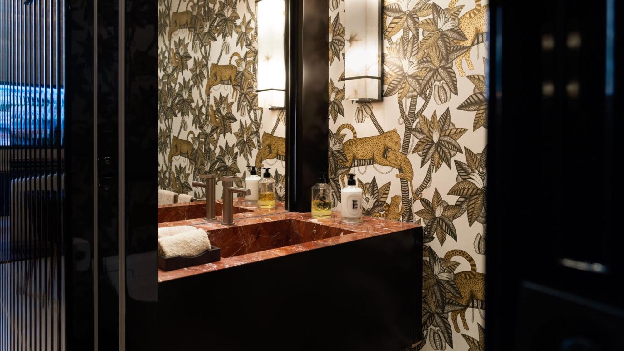 Luxury Borghese Loft Apartment Rome