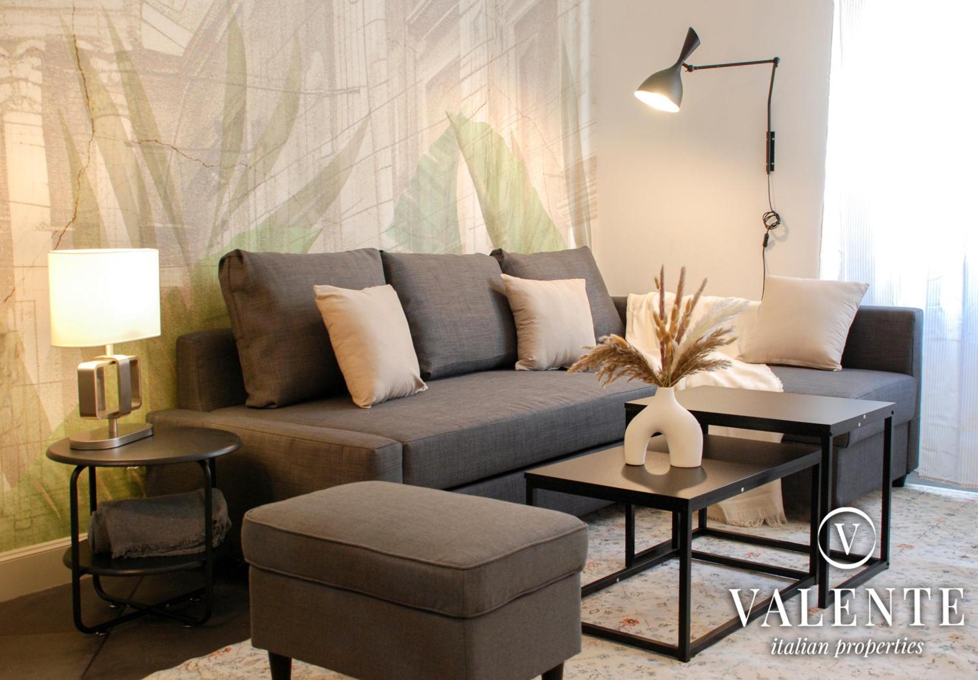 Piramide - 20min Walking From Colosseum - 1min From Metro Station - Valente Italian Apartment