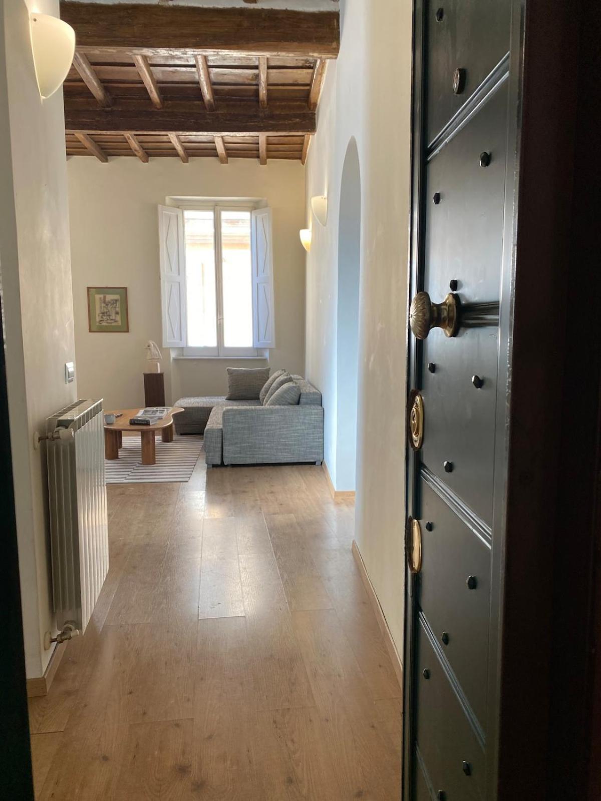 Apartment Artist In The Heart Of Trastevere Rome
