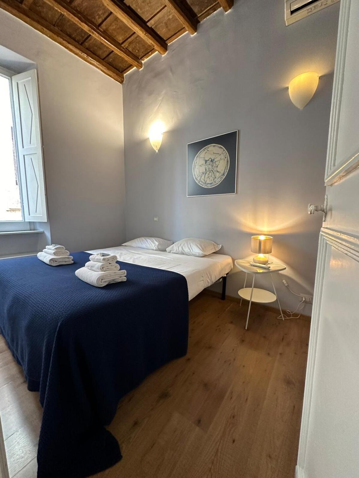 Apartment Artist In The Heart Of Trastevere