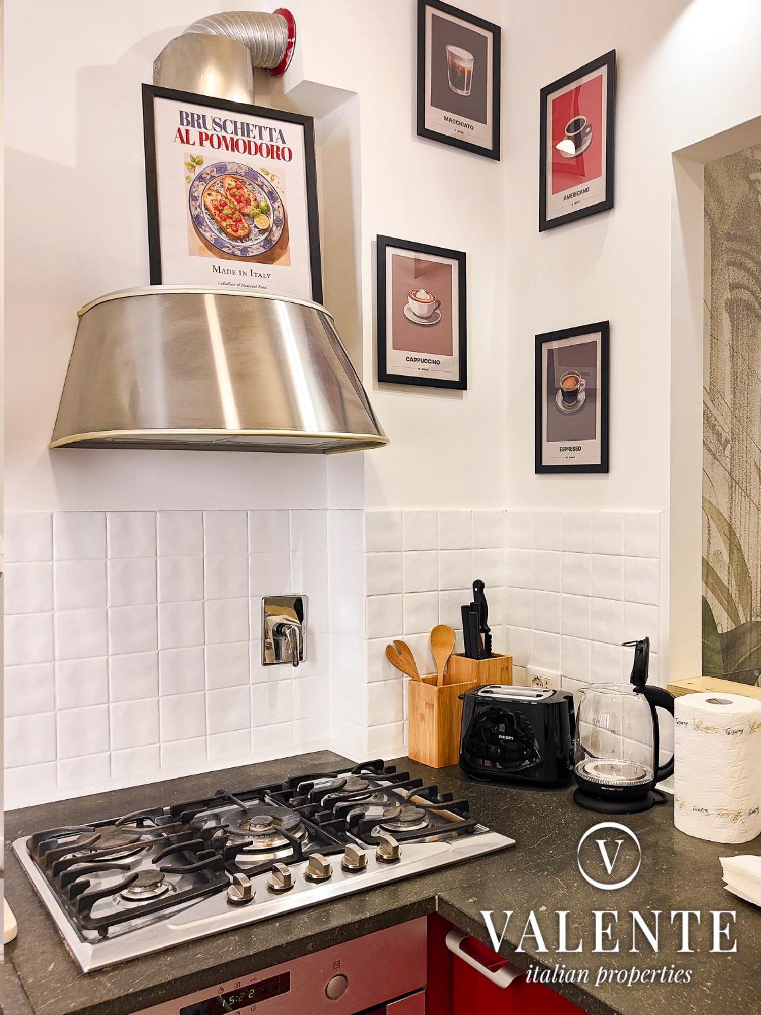 Piramide - 20min Walking From Colosseum - 1min From Metro Station - Valente Italian