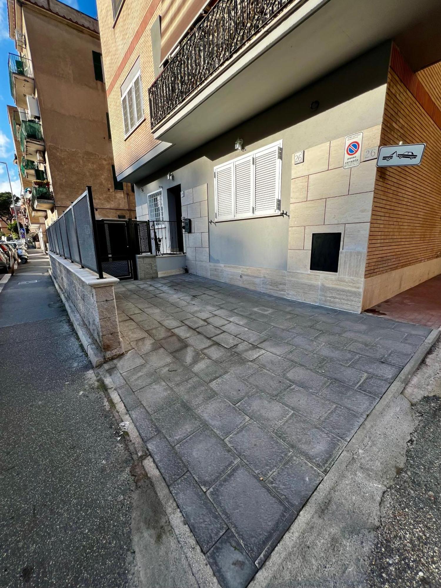 Elegant & Spacious 2br 2ba Unit With Private Patio Apartment Rome