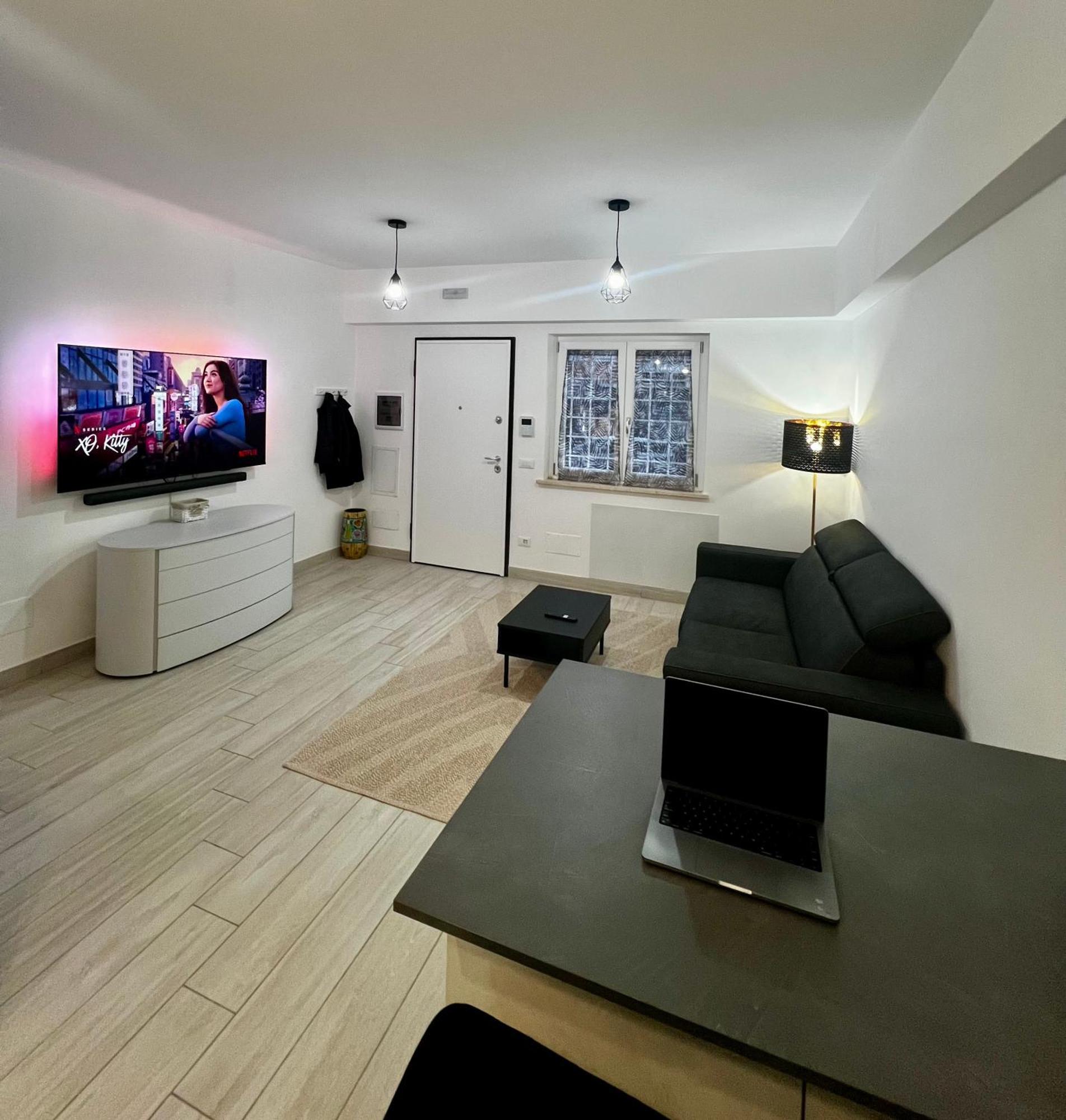 Apartment Elegant & Spacious 2br 2ba Unit With Private Patio Rome
