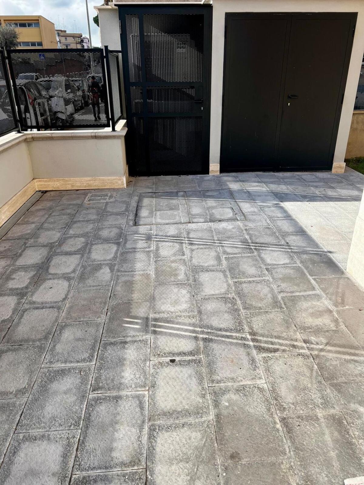 Elegant & Spacious 2br 2ba Unit With Private Patio Apartment