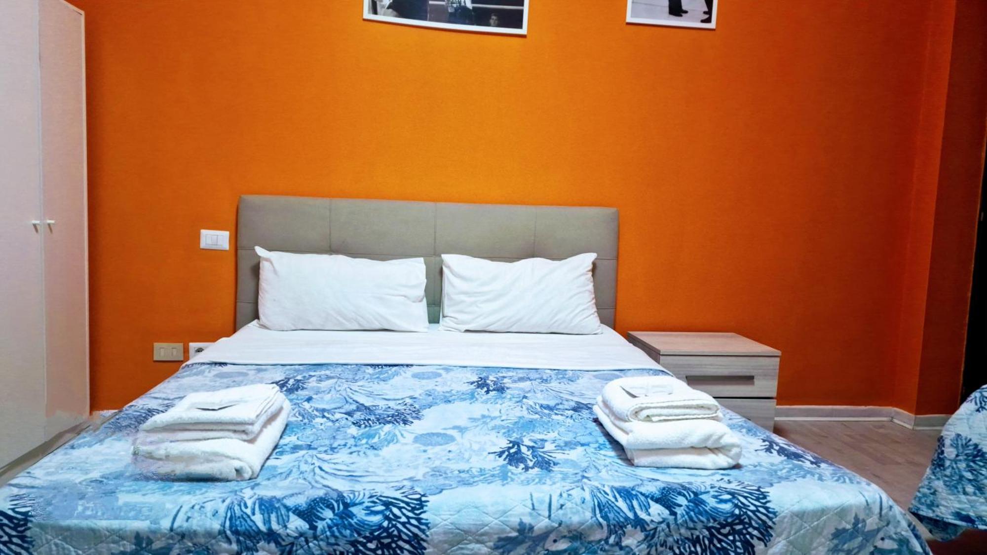 Oscar Guest house *