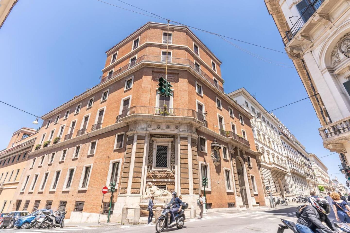 Xx Sett Flat By Barberini Trevi Fountain * Rome