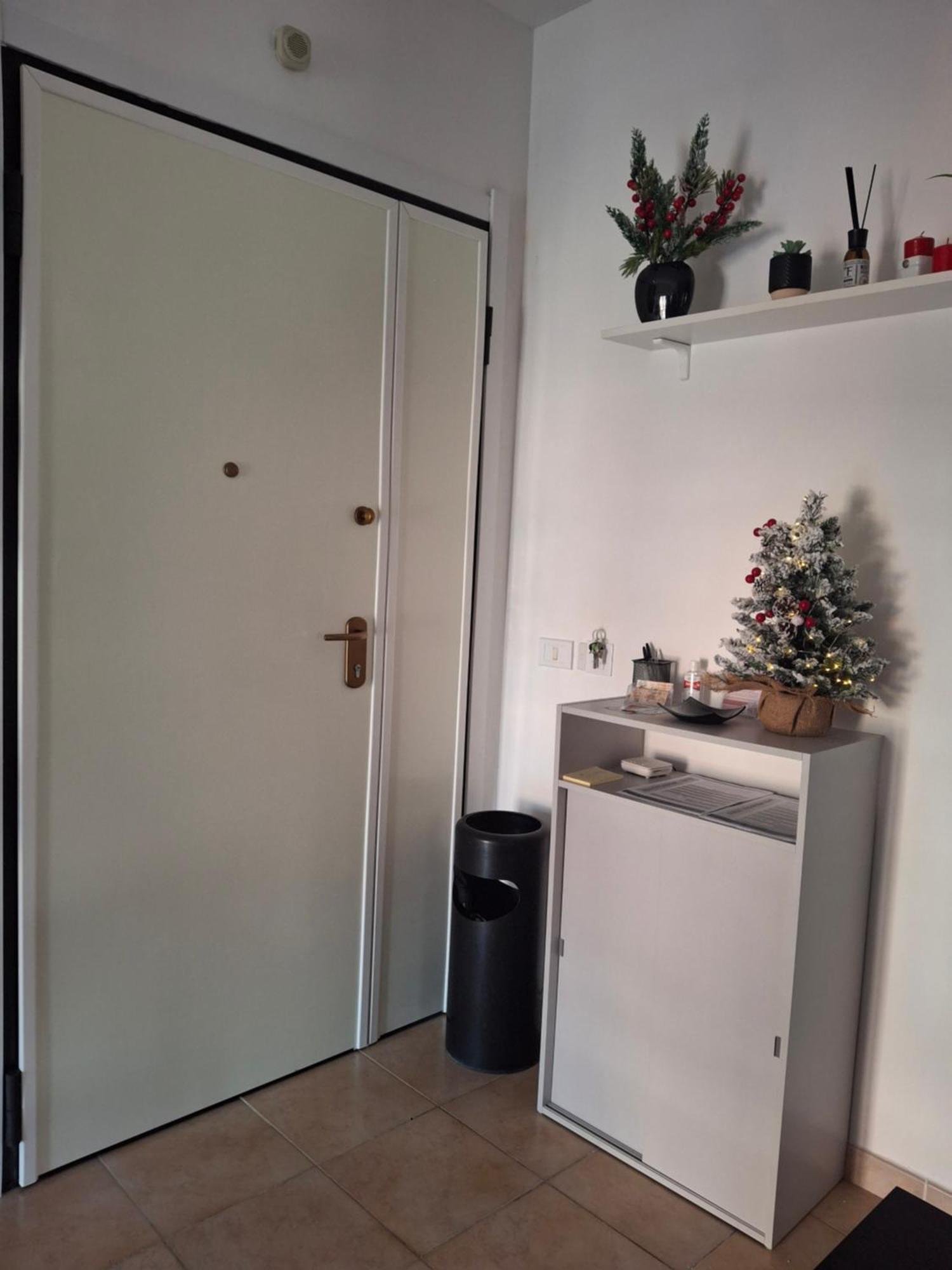 La Casa Di Nina Metro A E Aeroporto Apartment *