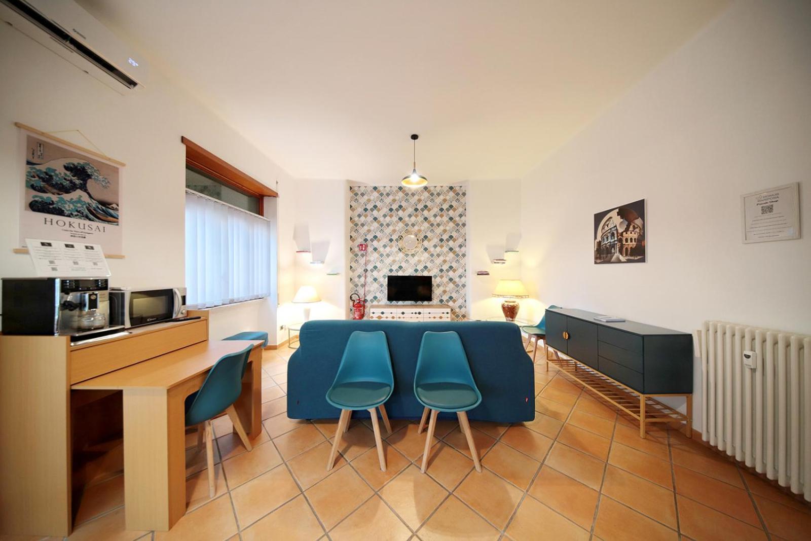 Domus Mariposa Apartment