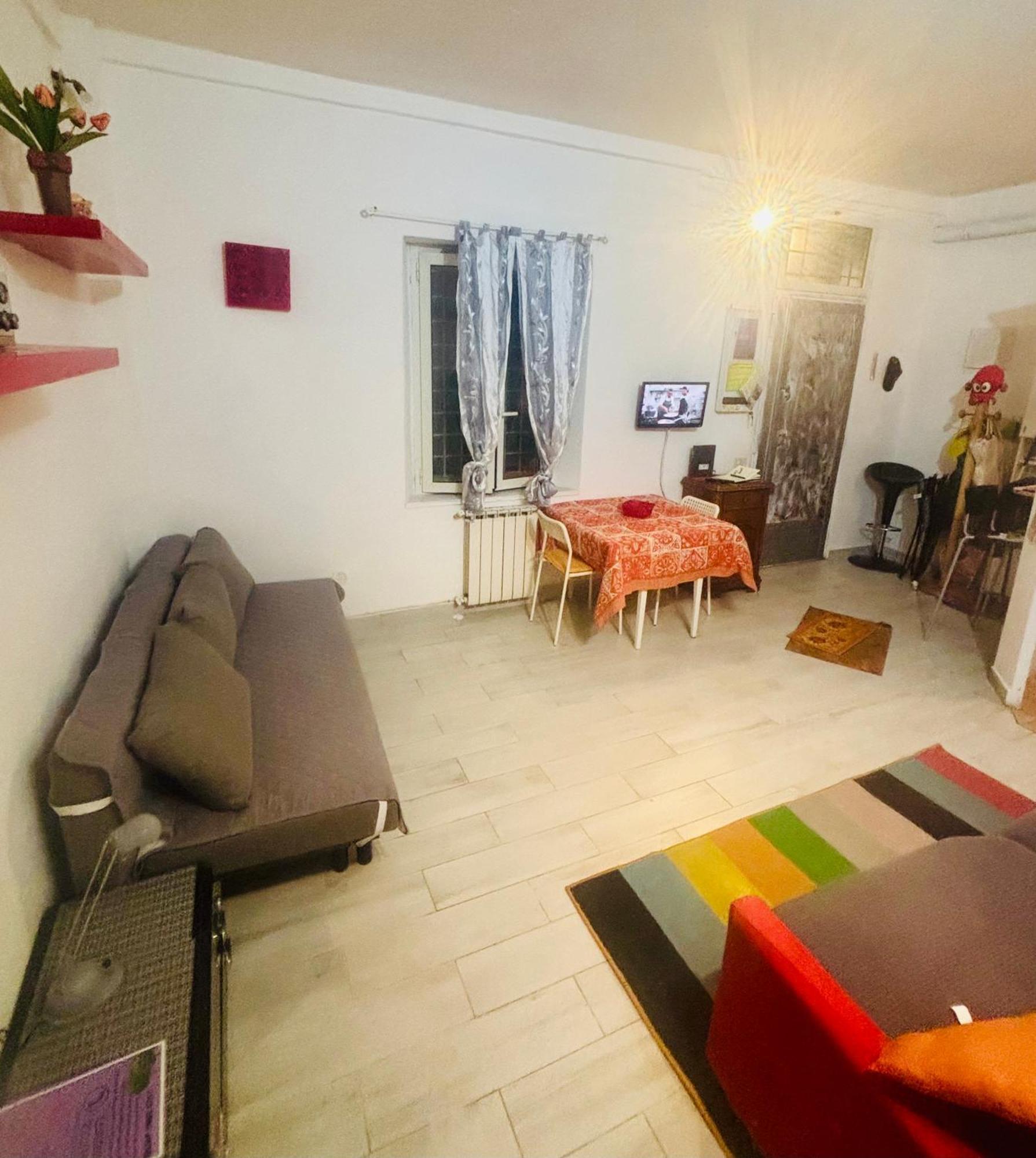 Benny House In The Park Close To Gemelli And Fl3 To S Peter And Center Rome