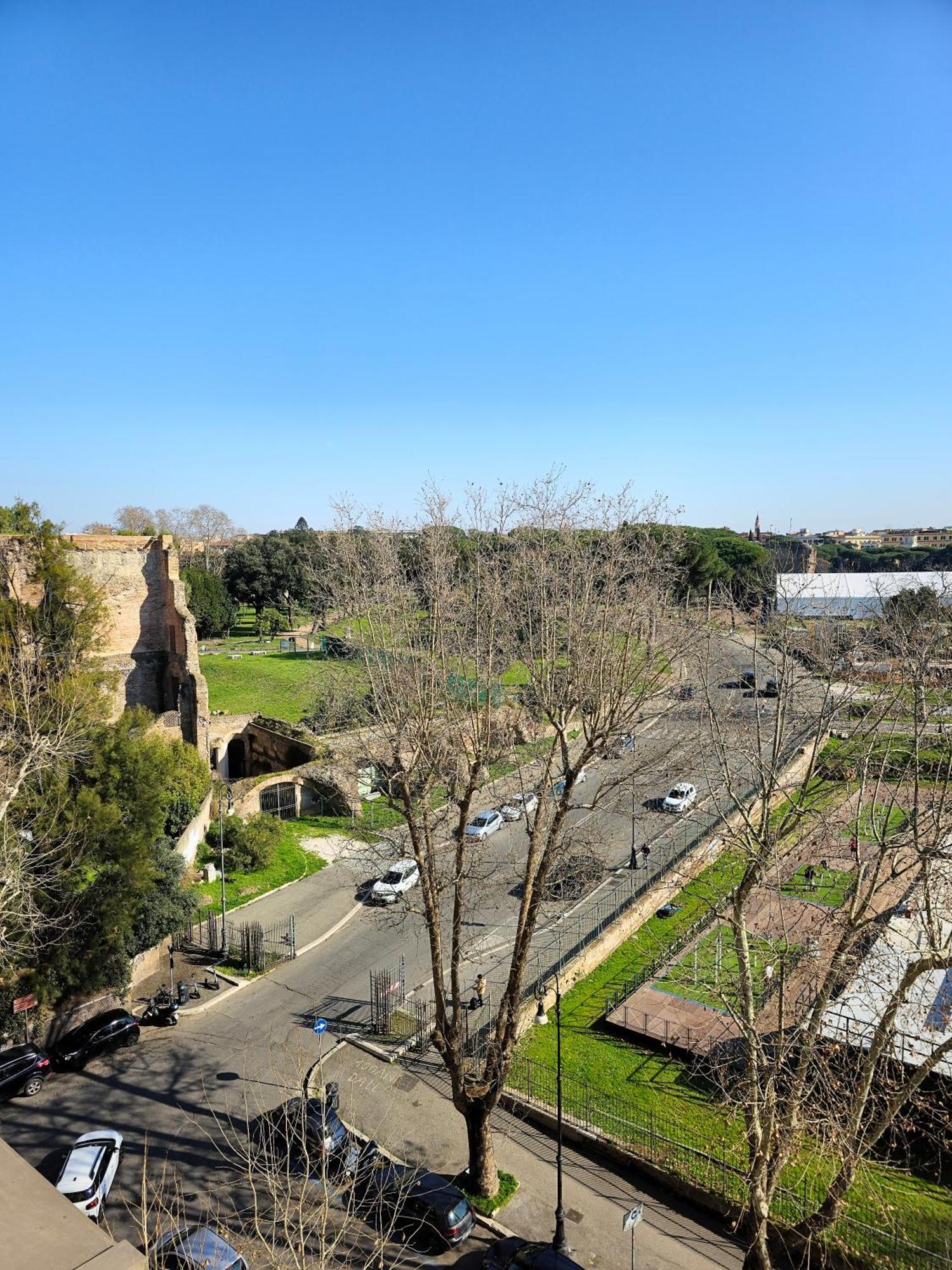 Colosseum Panorama Penthouse With Terrace By Hostand Apartment Rome