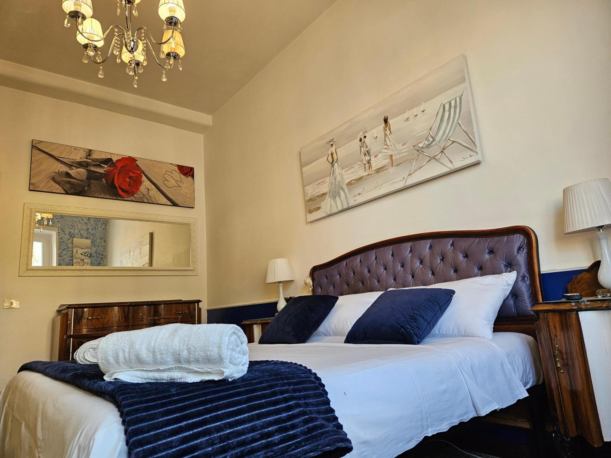 12 V Itali Guest house Rome