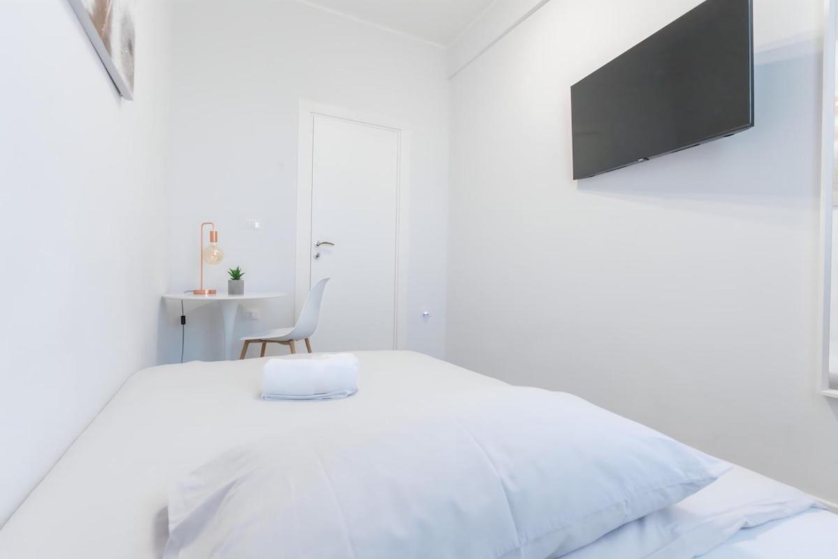 10 Min From Termini Sisters Cozy * Rome