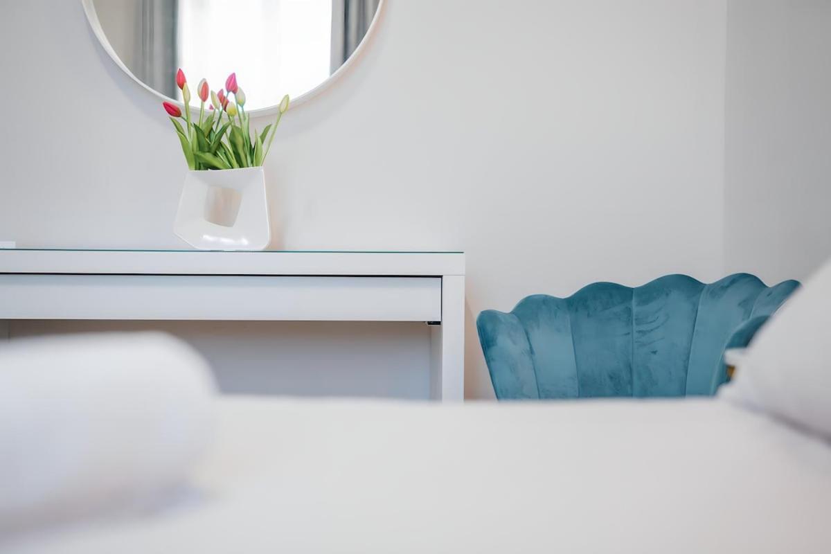 10 Min From Termini Sisters Cozy Apartment Rome