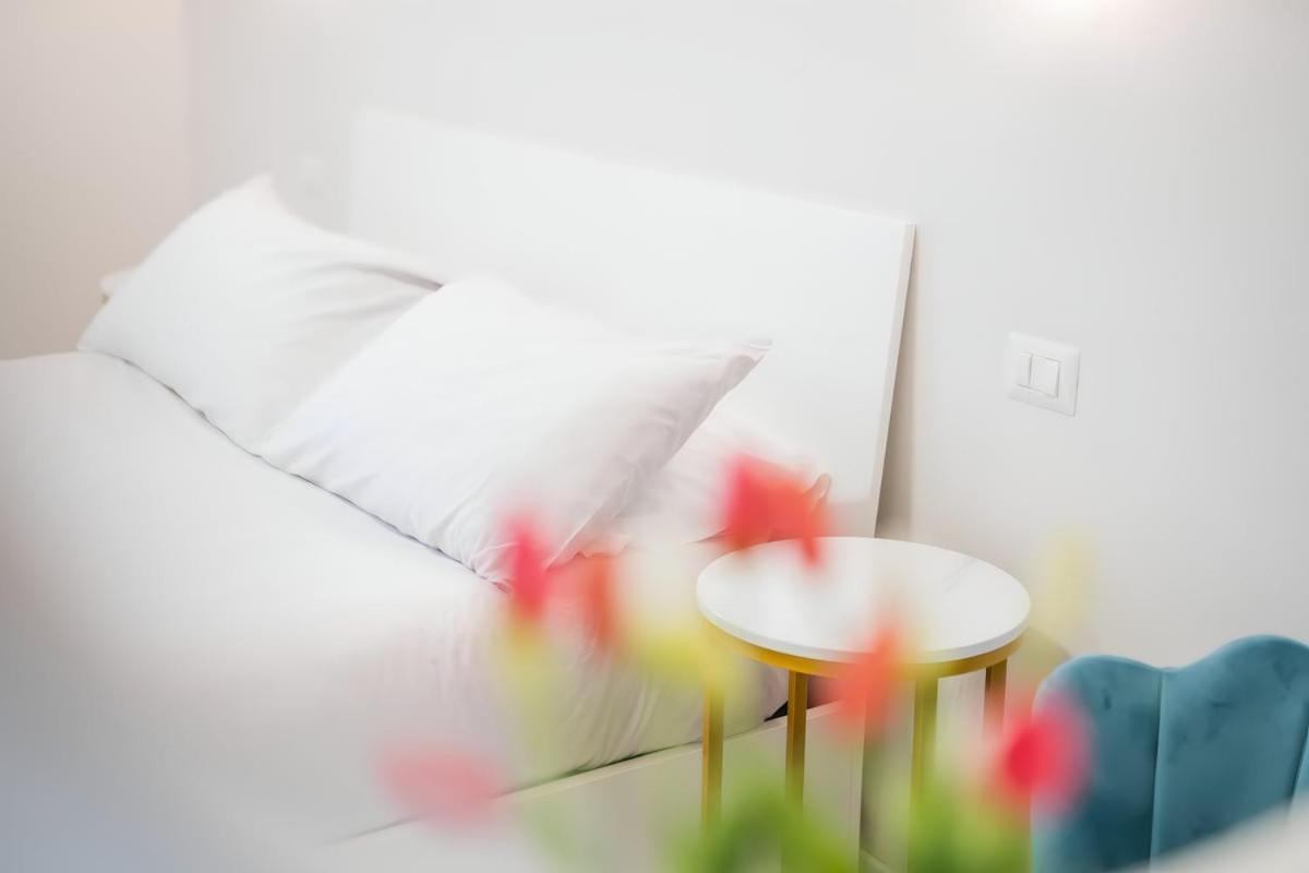 Apartment 10 Min From Termini Sisters Cozy *