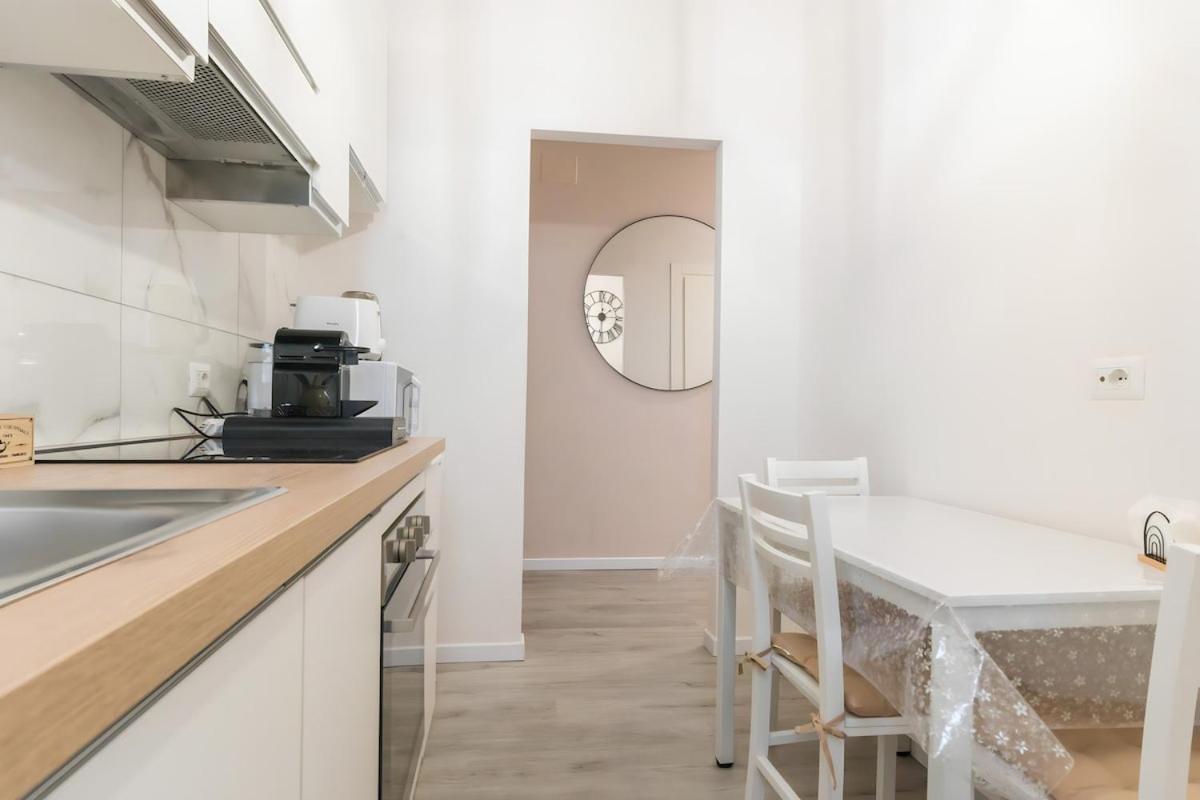 10 Min From Termini Sisters Cozy * Rome