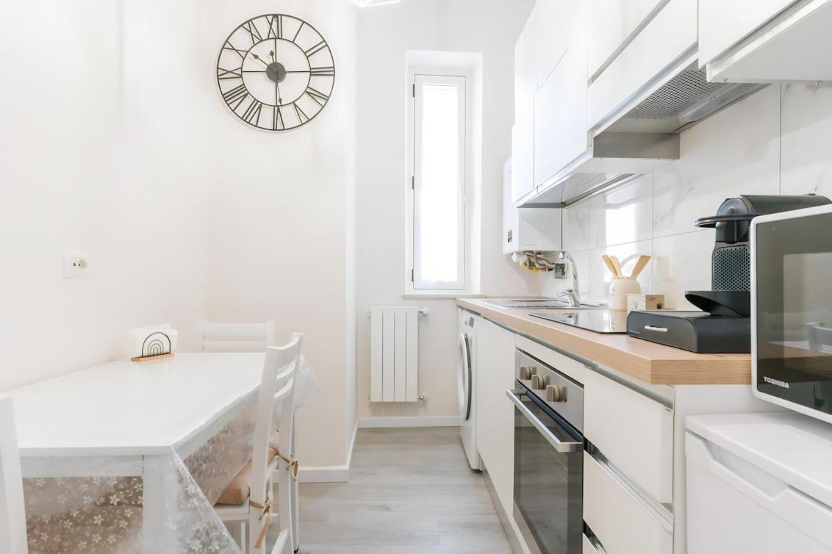 Apartment 10 Min From Termini Sisters Cozy