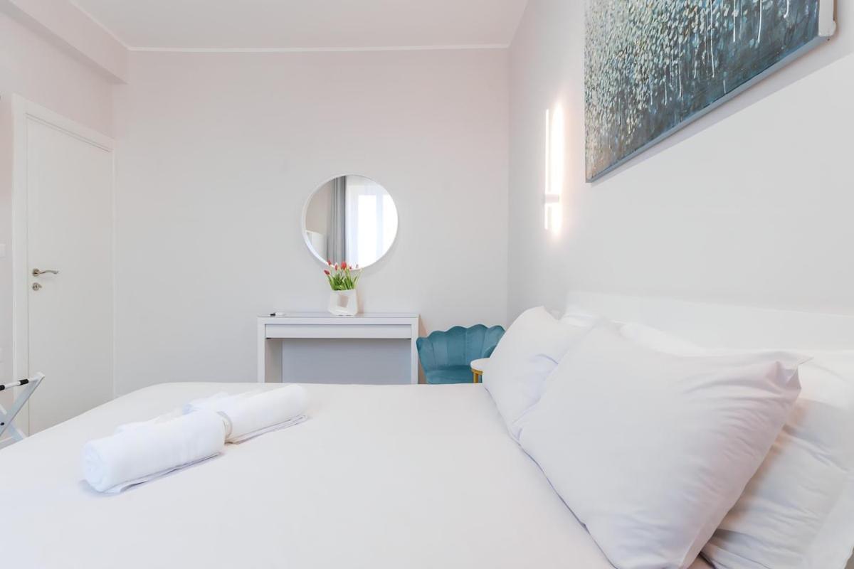 Apartment 10 Min From Termini Sisters Cozy *
