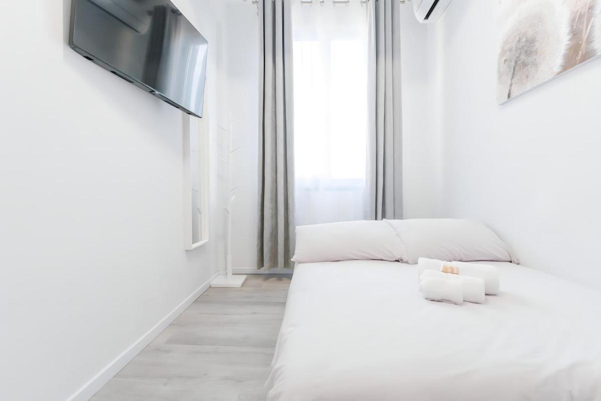 10 Min From Termini Sisters Cozy Apartment *