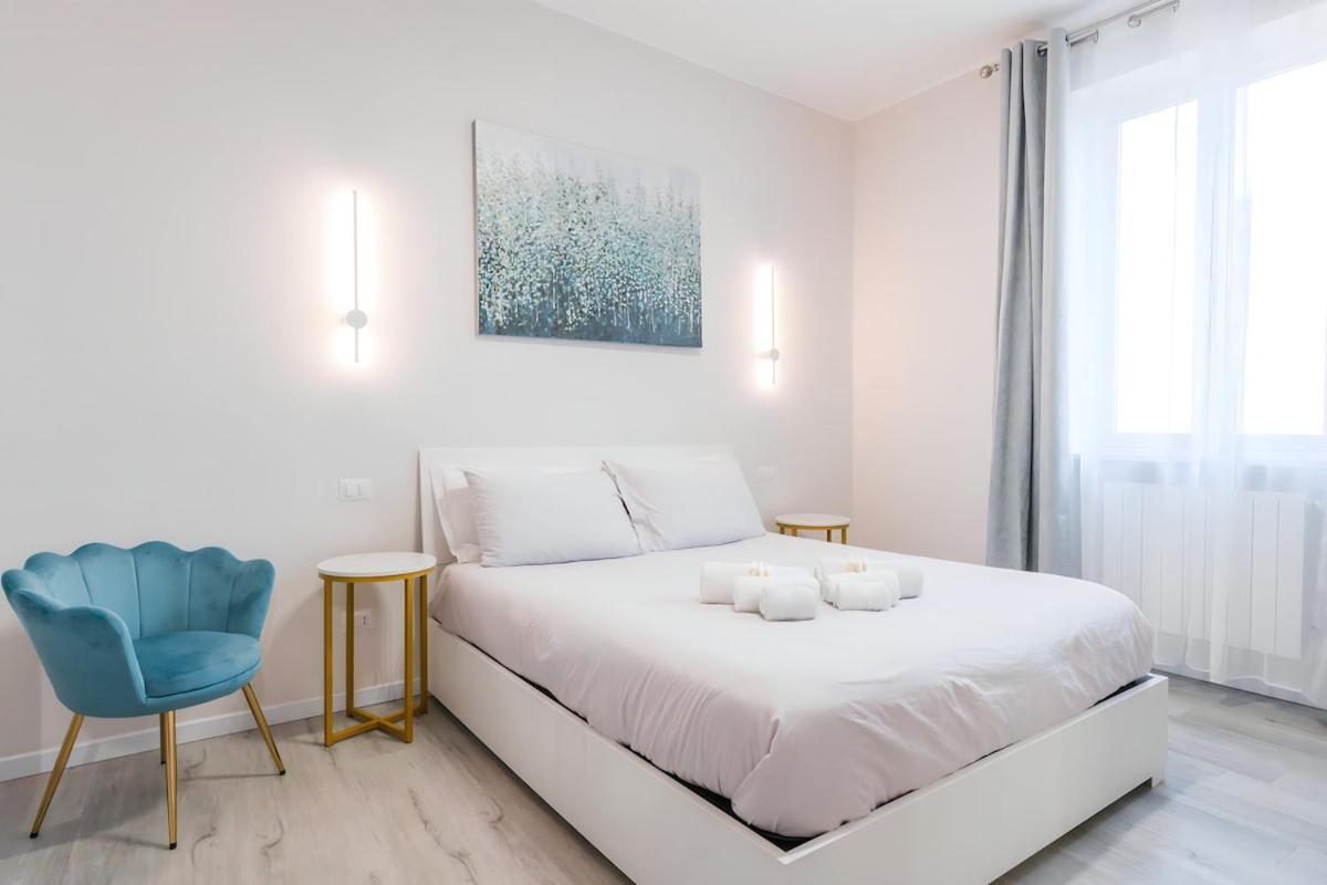 10 Min From Termini Sisters Cozy Apartment Rome