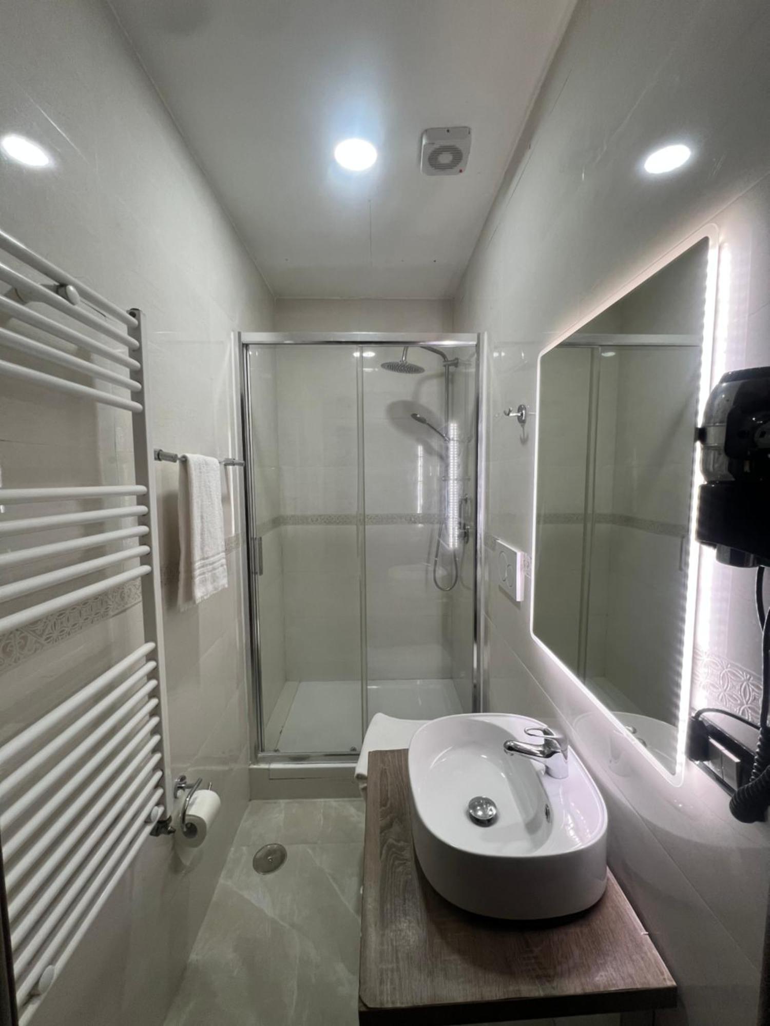 Favola Romana 2 - Guest house *