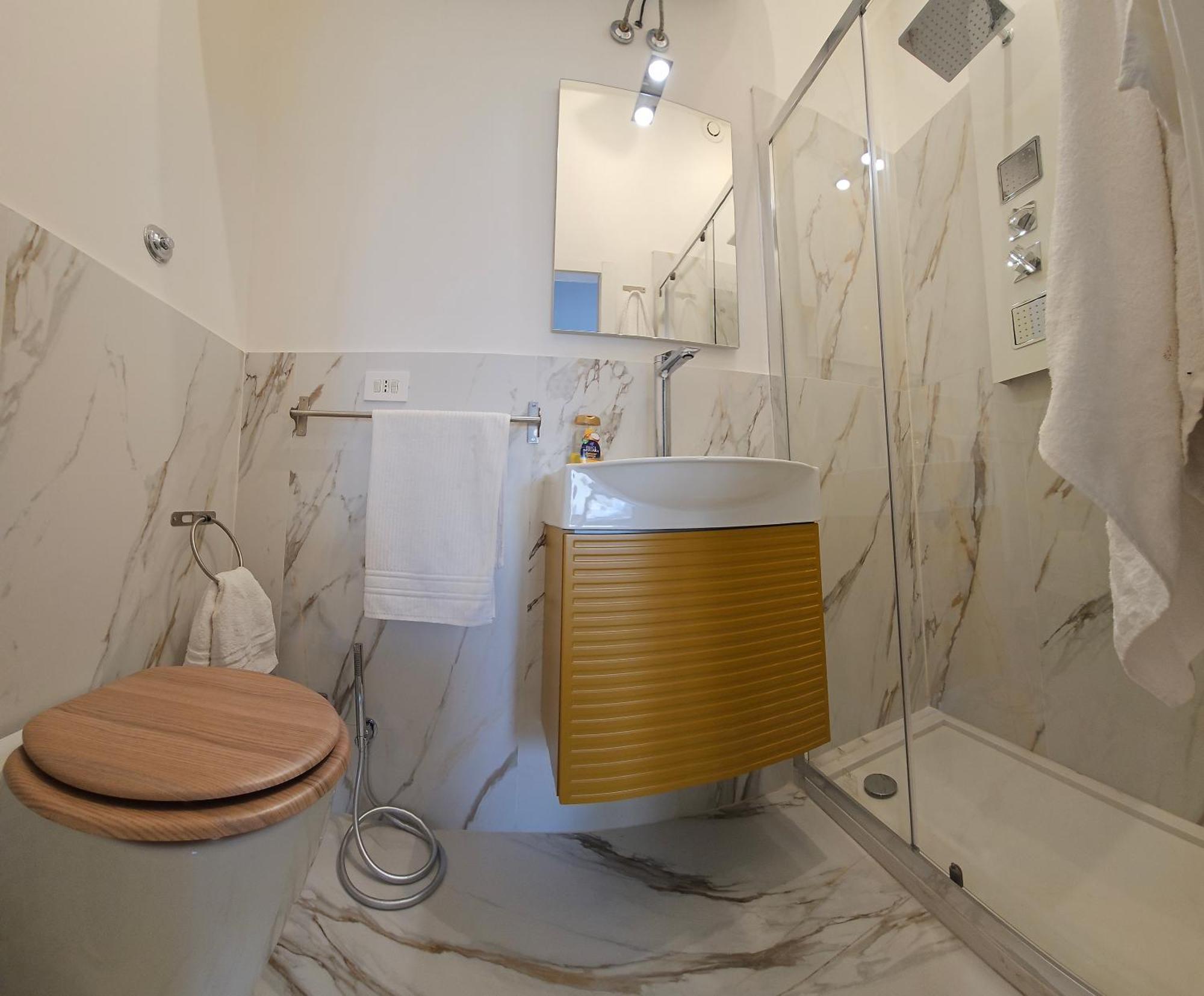 12 V Itali Guest house Rome