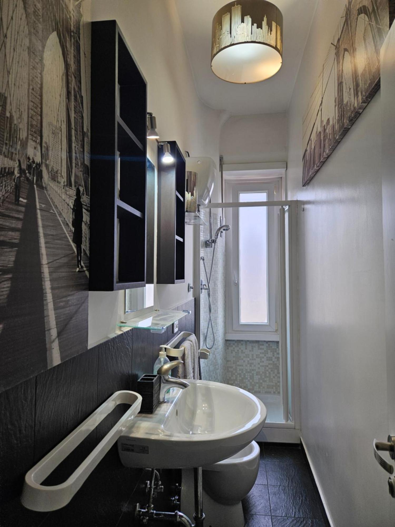 12 V Itali Guest house *