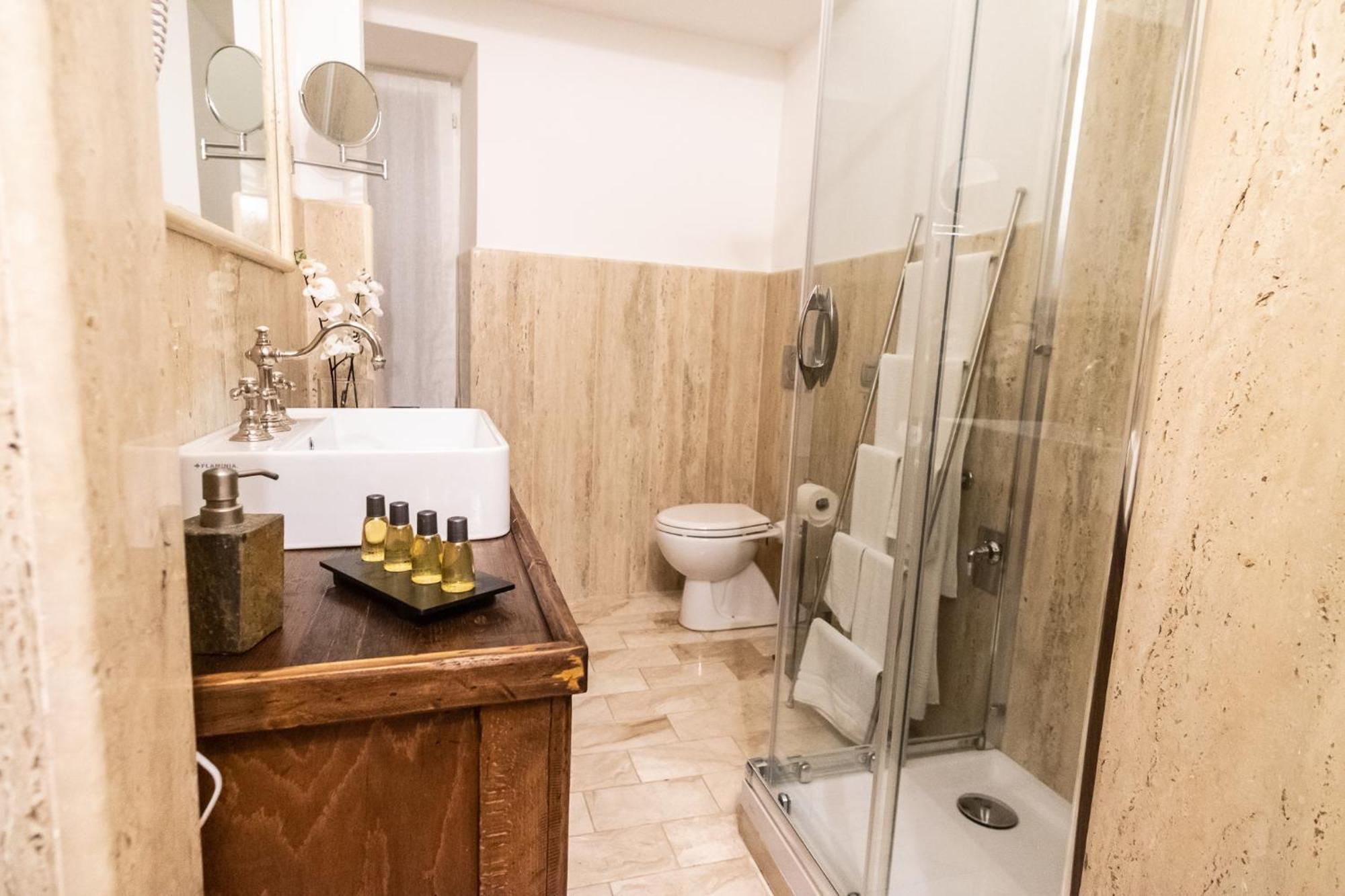 Reco Luxury Rome