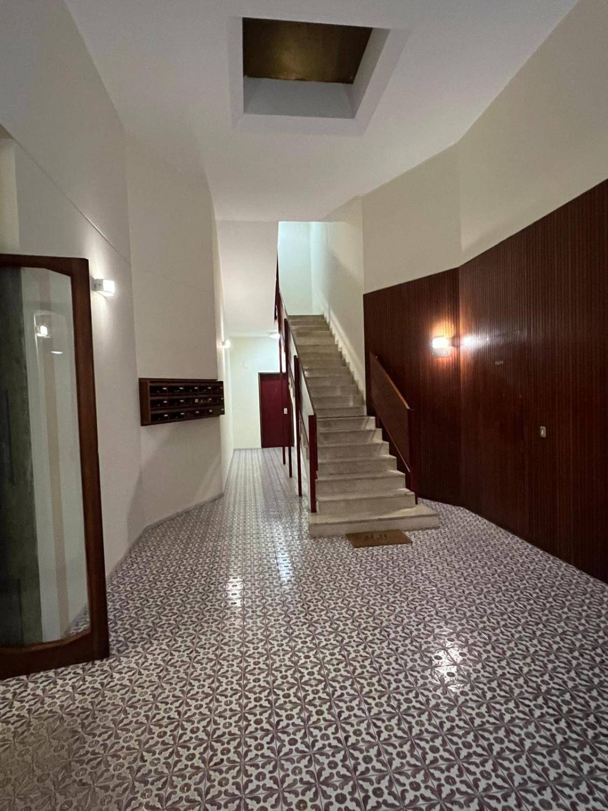 Francis House Apartment *
