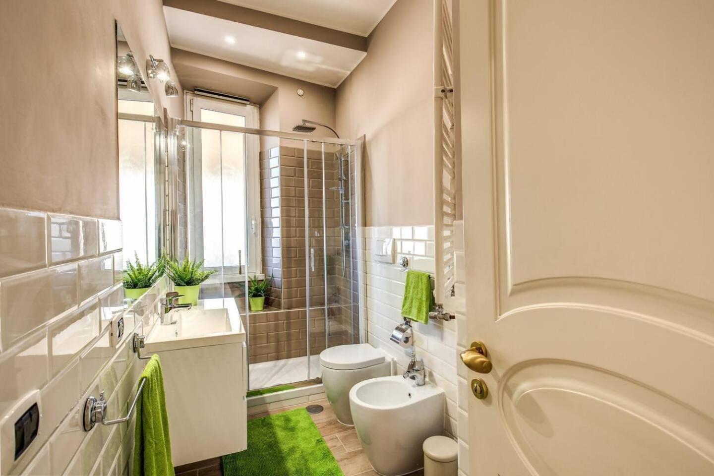 Apartment Domus Heroas Near Vatican *