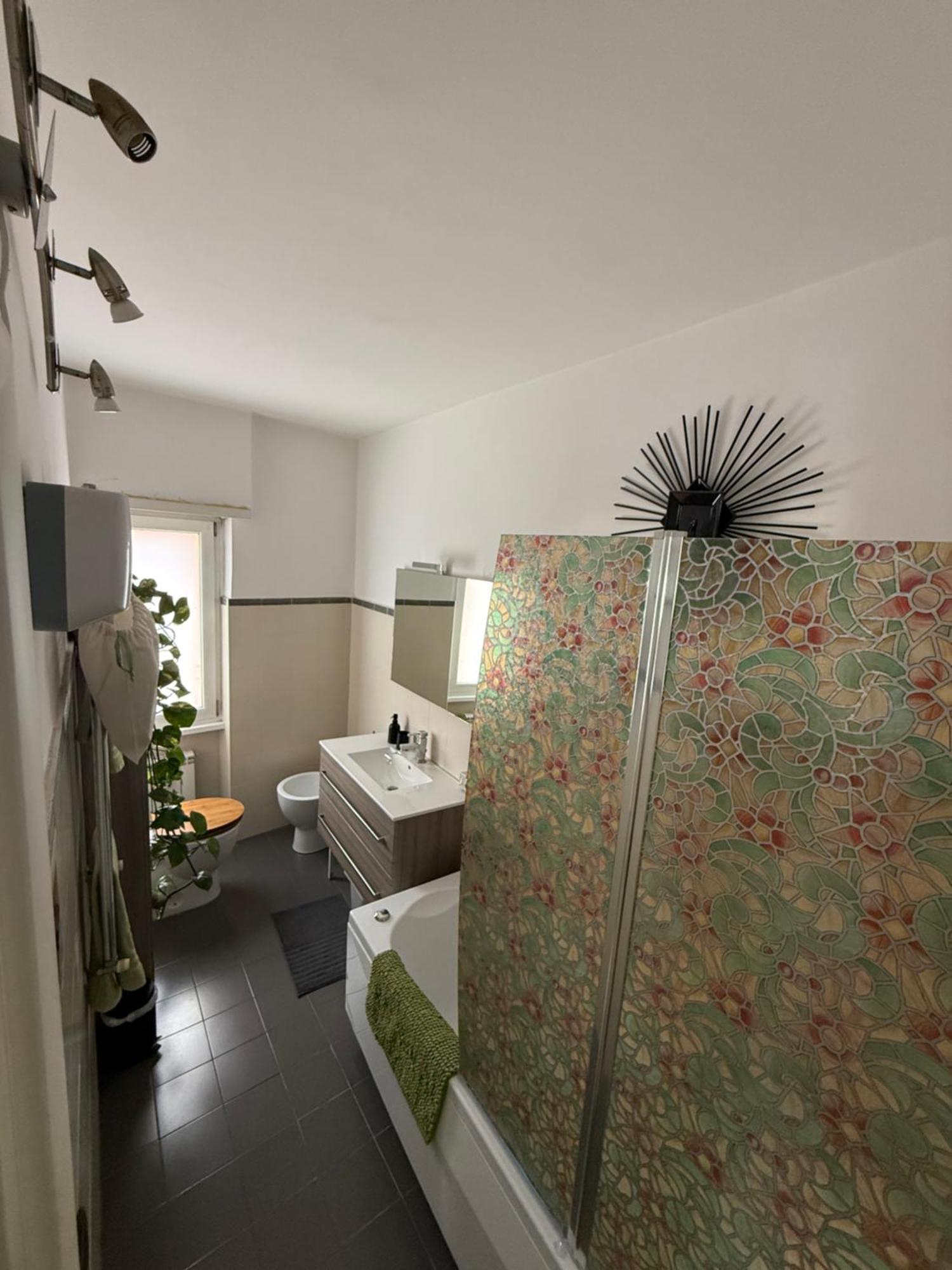 Grande E Bagno Riservato *