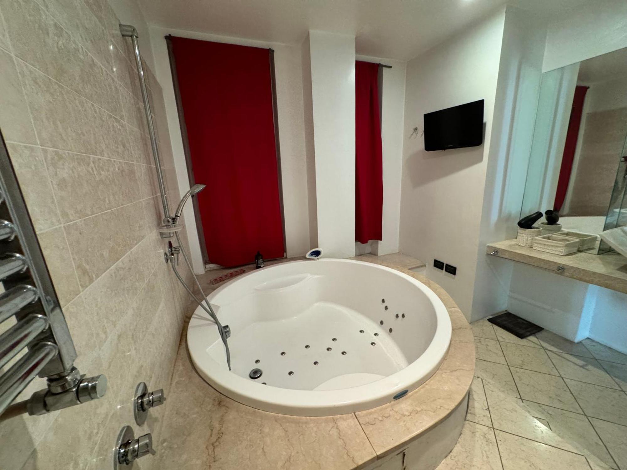 Parioli 2 Bedr Con Jacuzzi Vaticano Apartment Rome