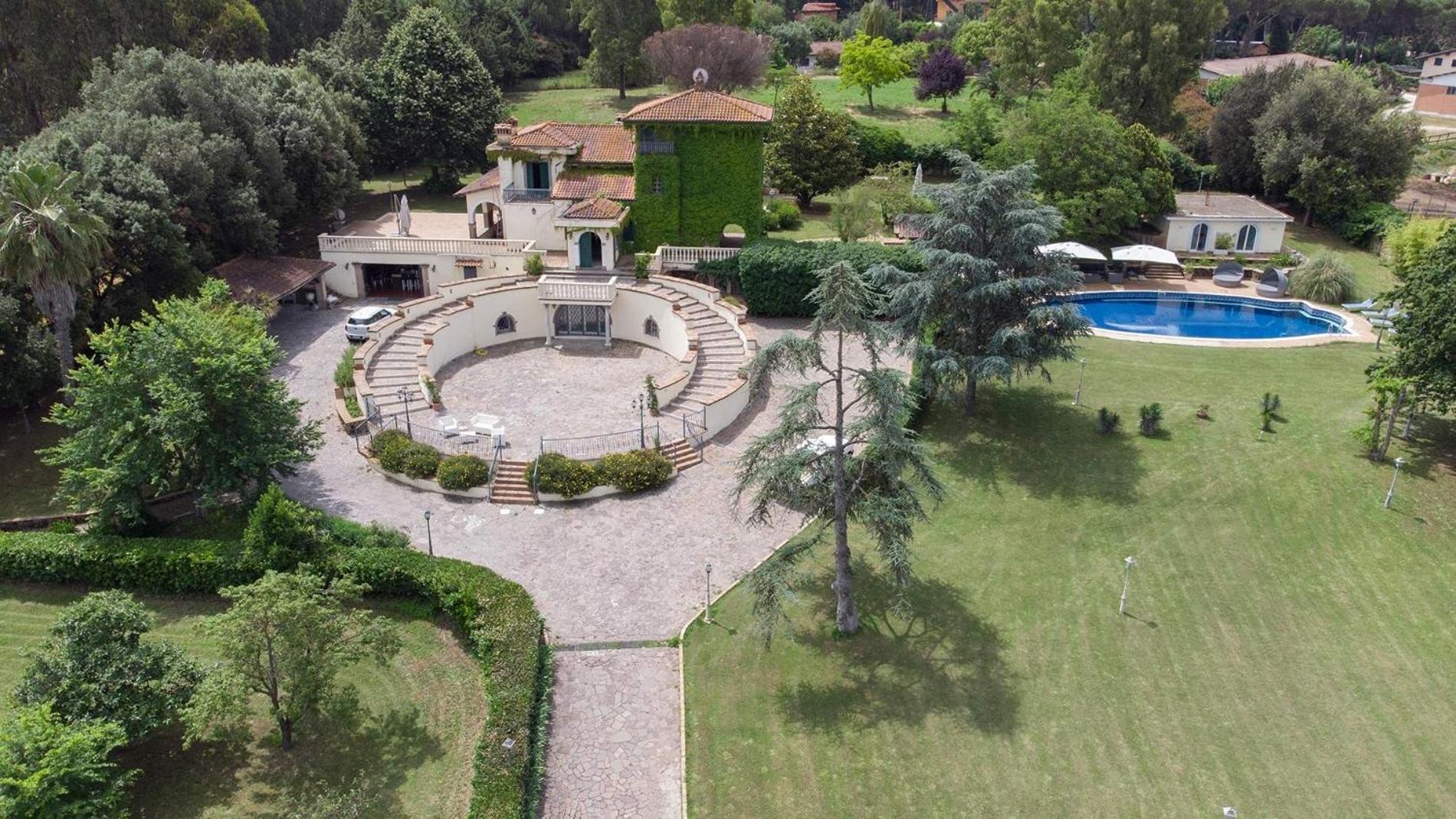Prestigiosa Con Parco Palestra E Piscina Villa Rome