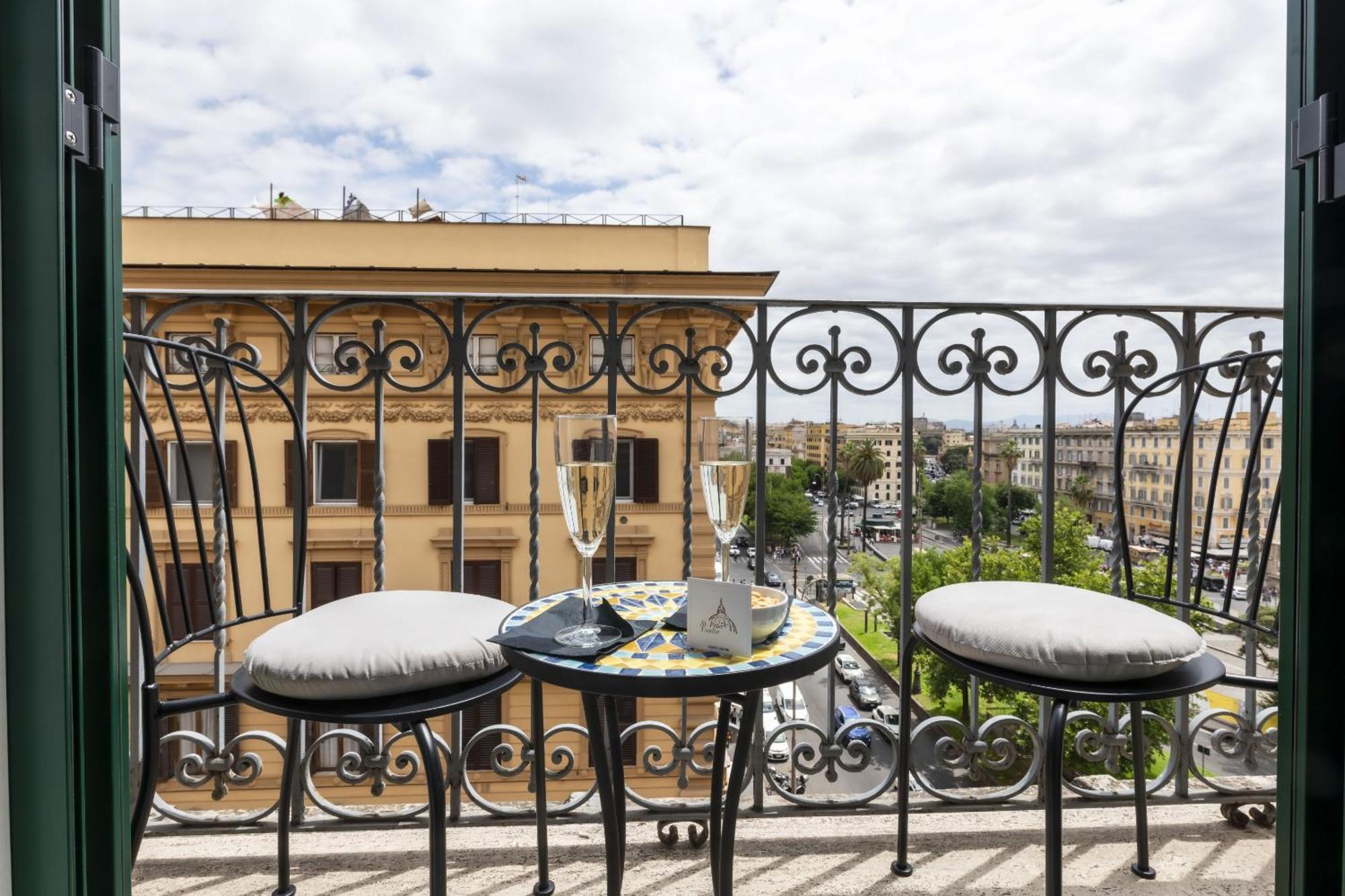 Bed & Breakfast St Peter Twelve Rome