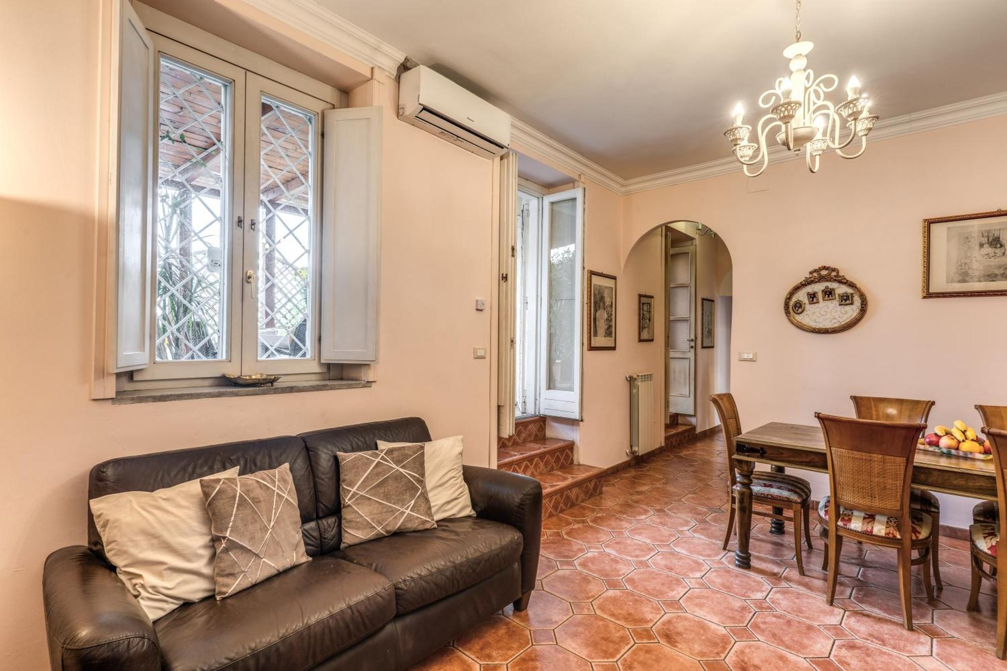 Apartment San Giovanni Rome