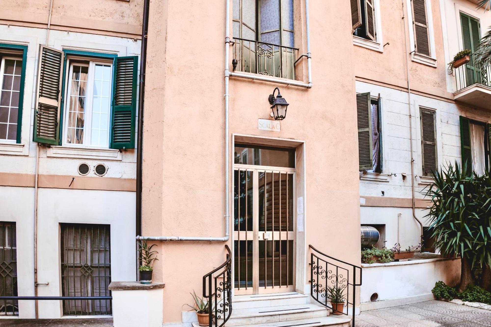 Gio House - Palazzo Storico Apartment