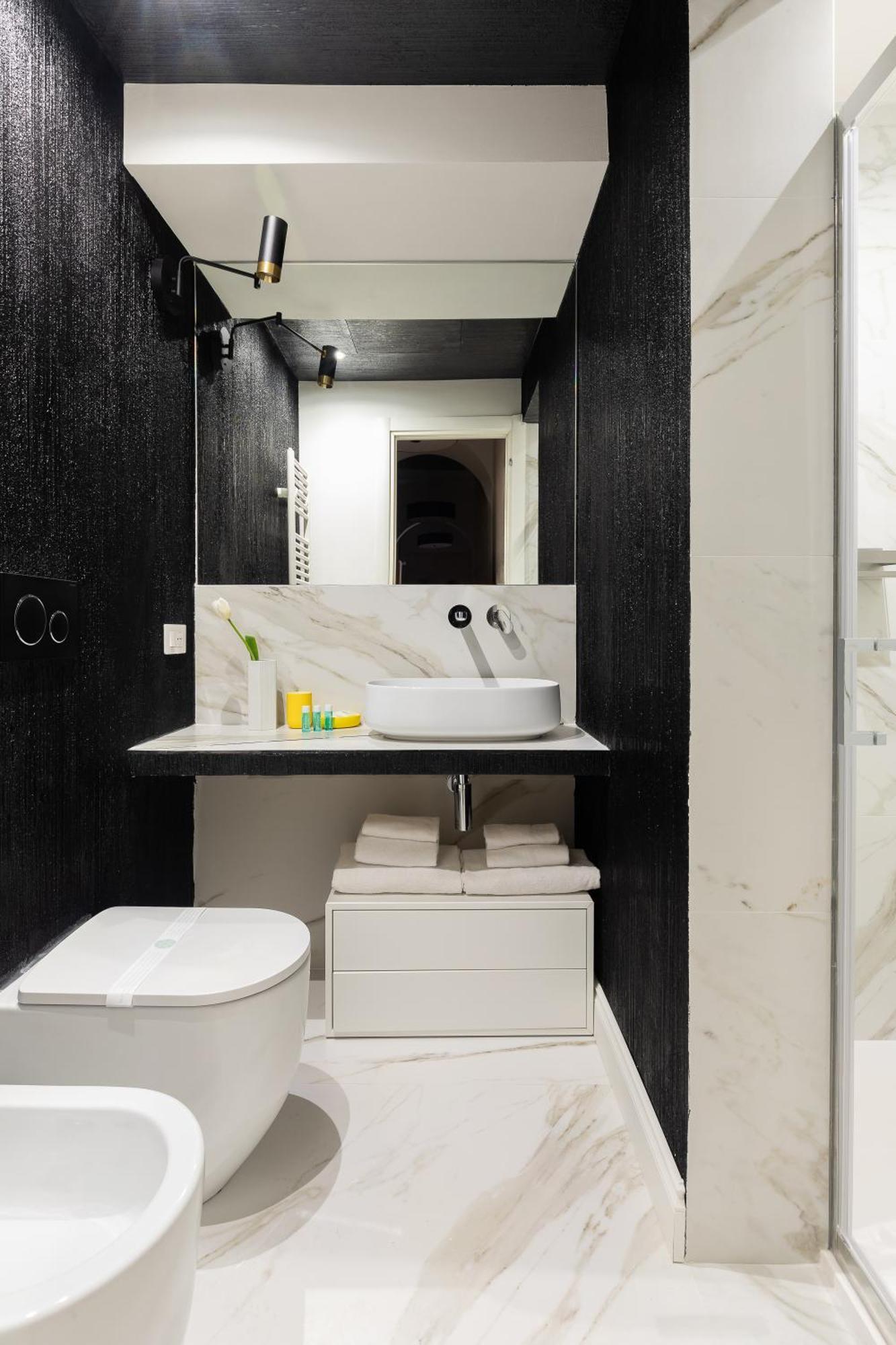 Iflat New Spacious & Classy In Monti Rome
