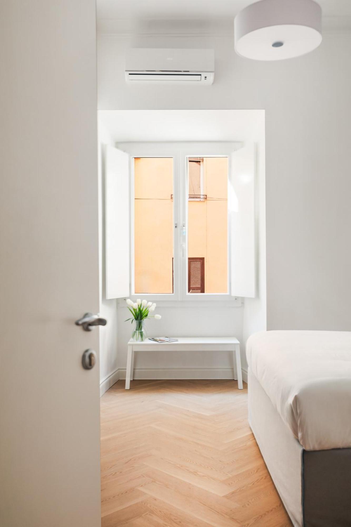 Iflat New Spacious & Classy In Monti * Rome