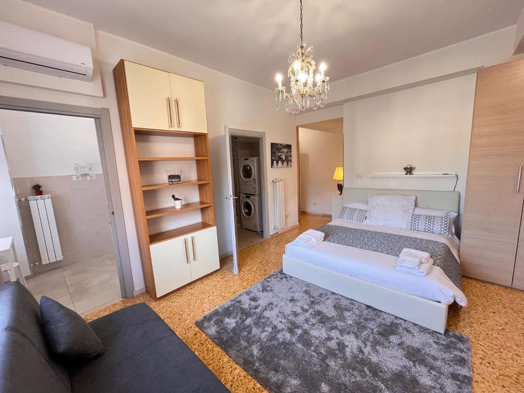 Little Vatican House Apartment