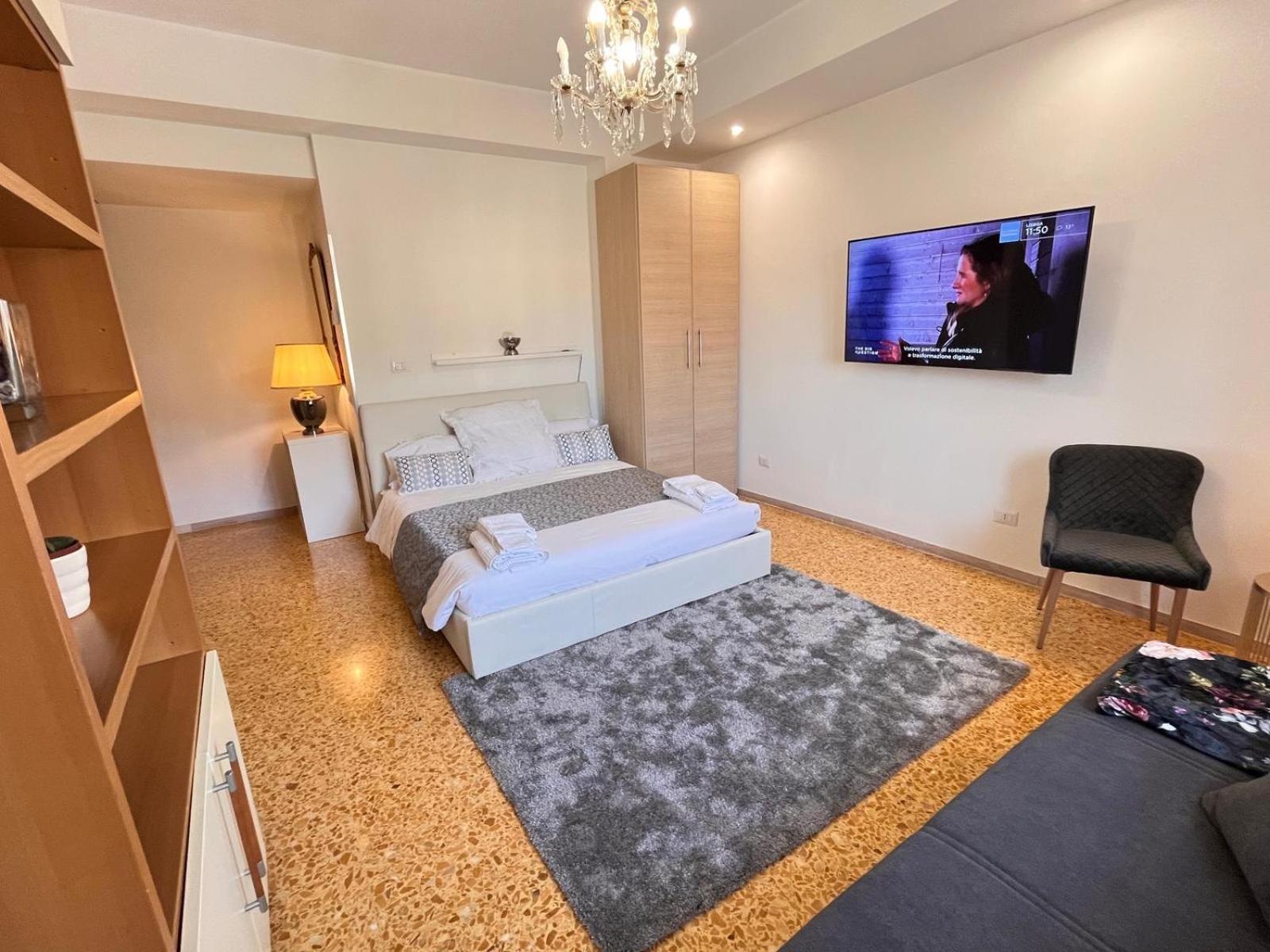 Apartment Little Vatican House