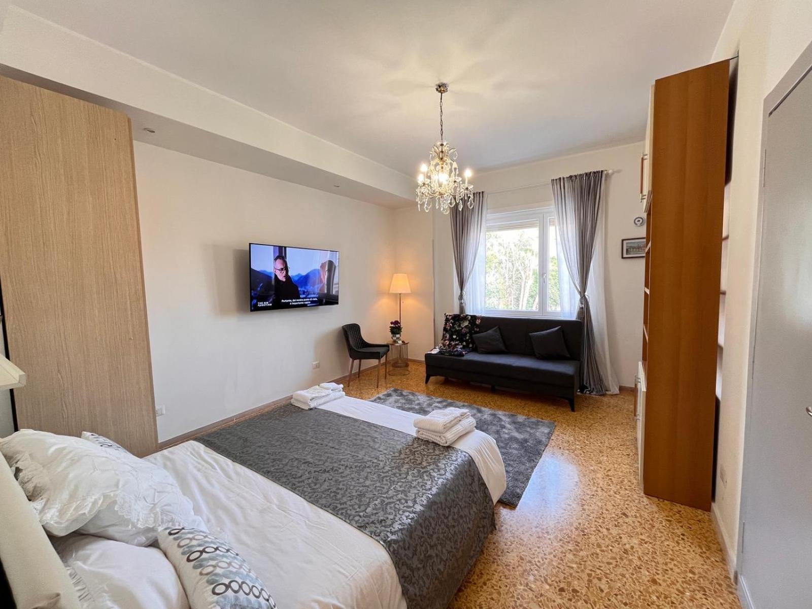 Apartment Little Vatican House *