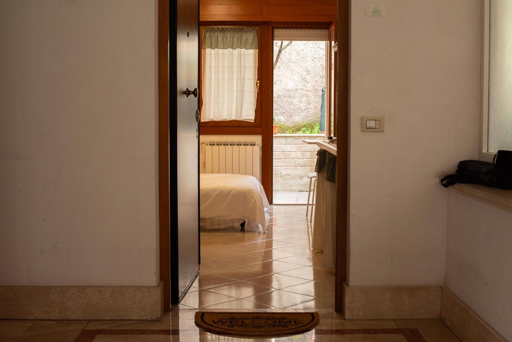 La Casetta Tiny House In Apartment Rome