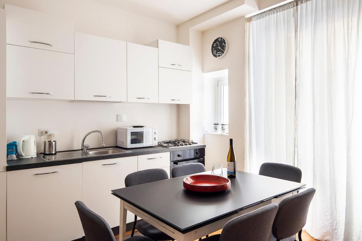 Apartment St Peter Metro At 3 Minutes
